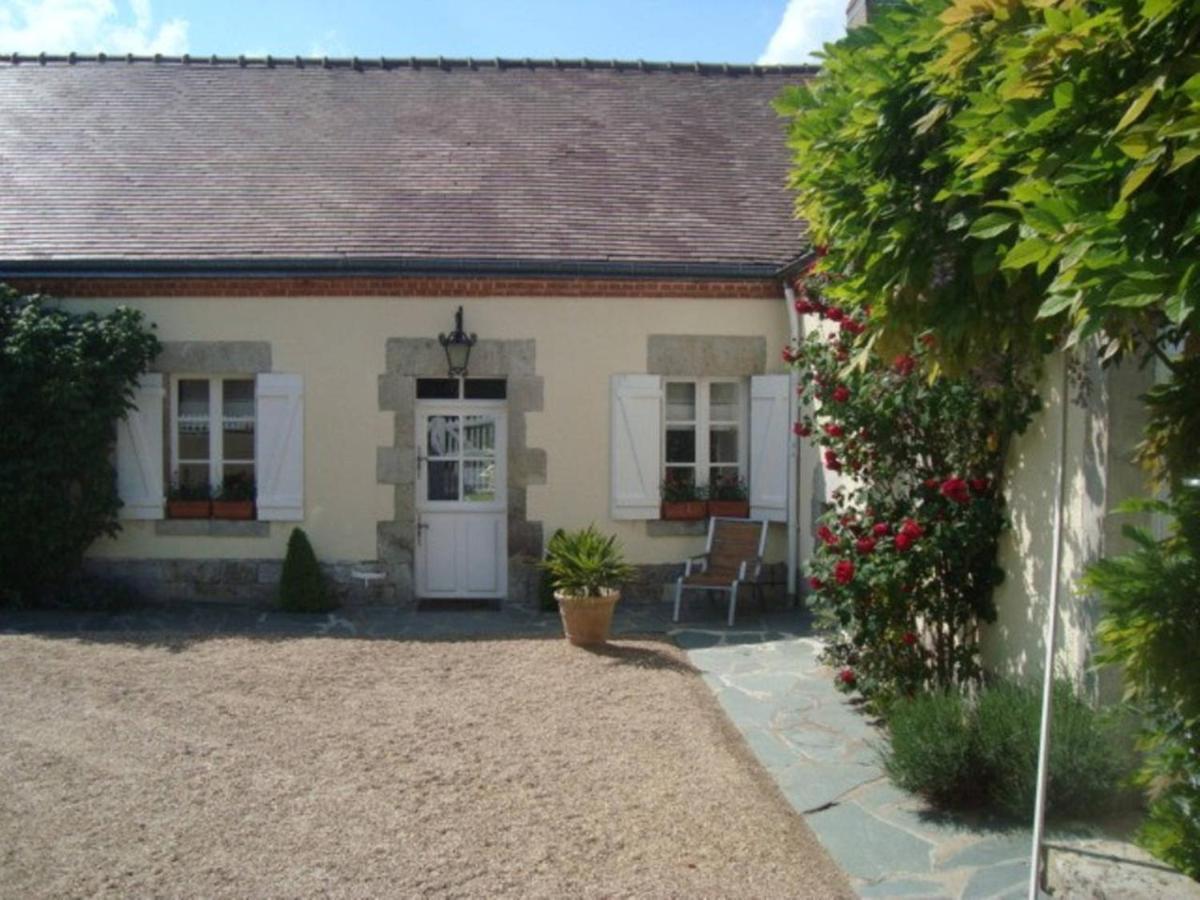 Les Glycines De Bougy Bed & Breakfast Екстериор снимка