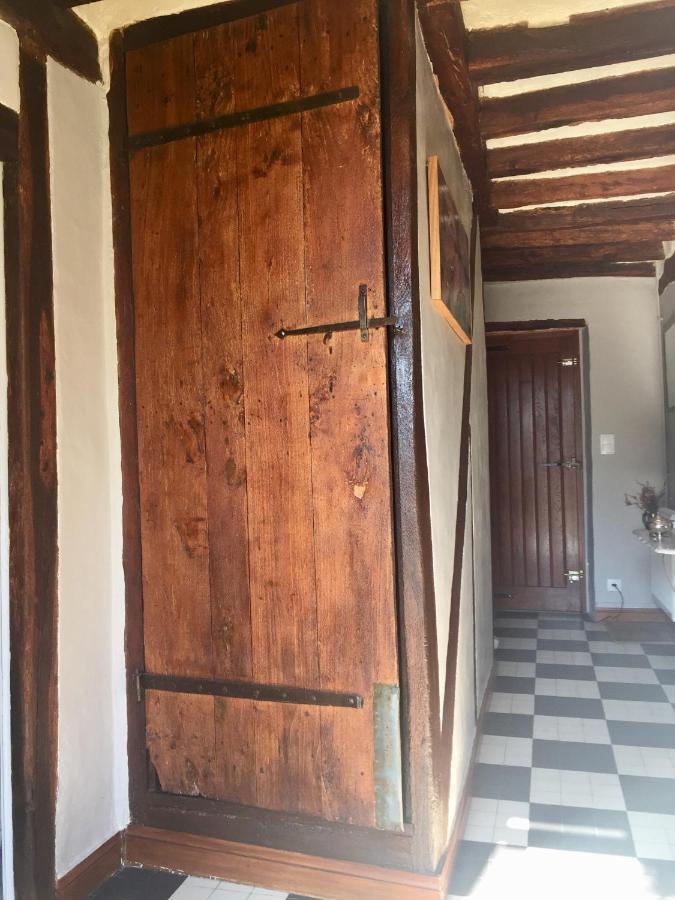 Les Glycines De Bougy Bed & Breakfast Екстериор снимка
